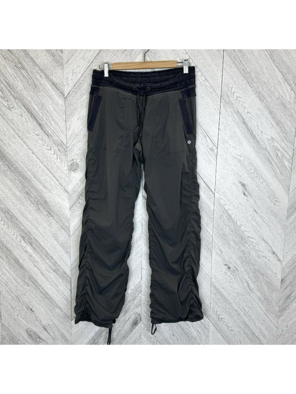 Lululemon Dance Studio Pants LINED Women's Size 8 Gray 31" Inseam